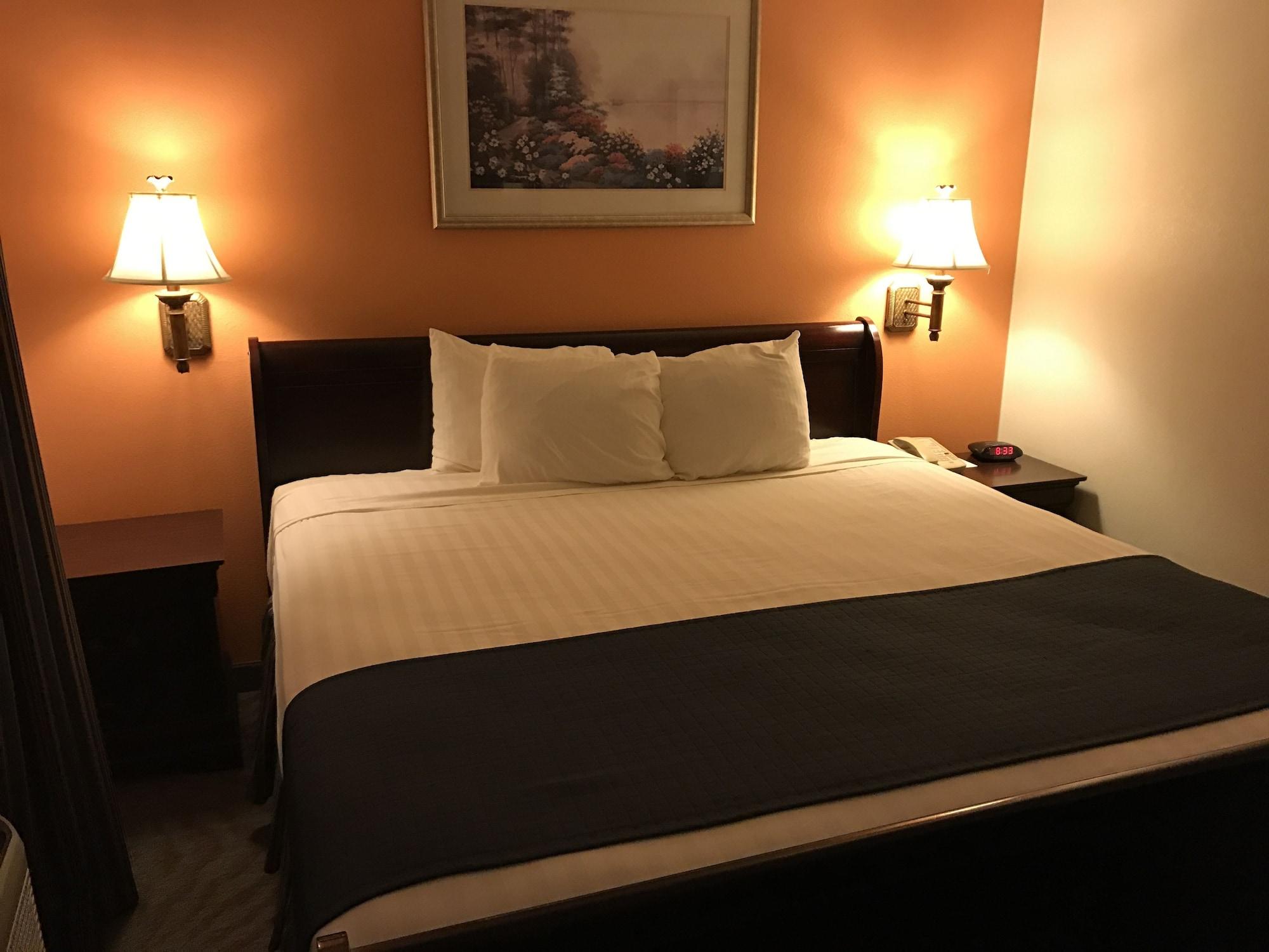 Super 8 By Wyndham Lubbock West Hotel Buitenkant foto