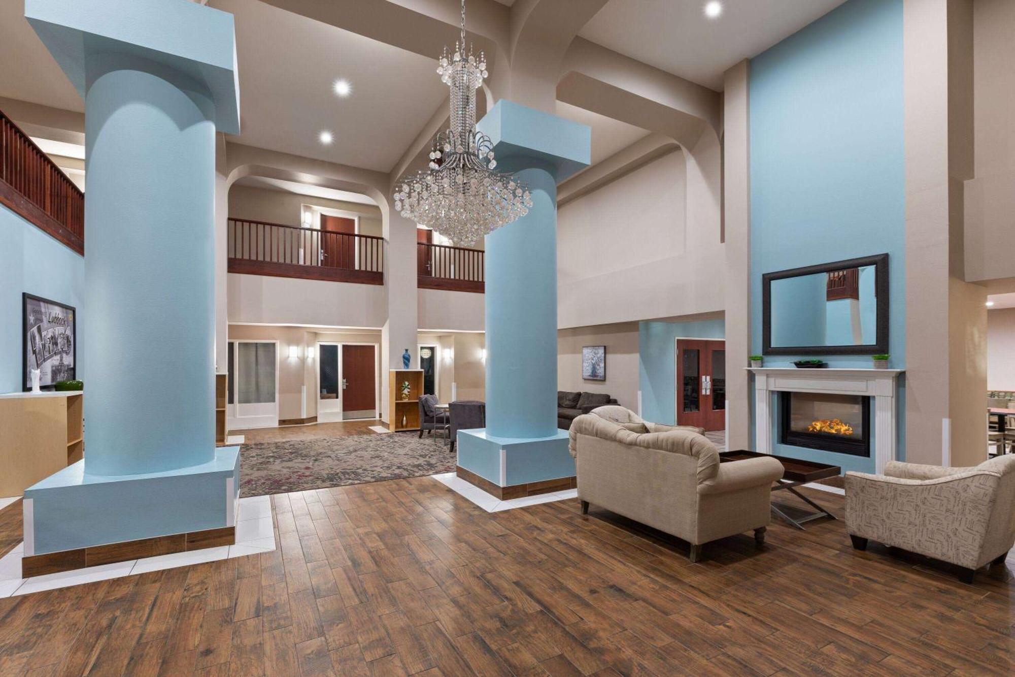 Super 8 By Wyndham Lubbock West Hotel Buitenkant foto
